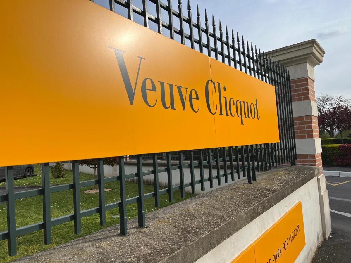 Ferienwohnung Les Rives Remoises Reims Exterior foto